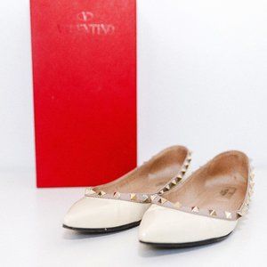 Valentino PATENT ROCKSTUD BALLET FLAT